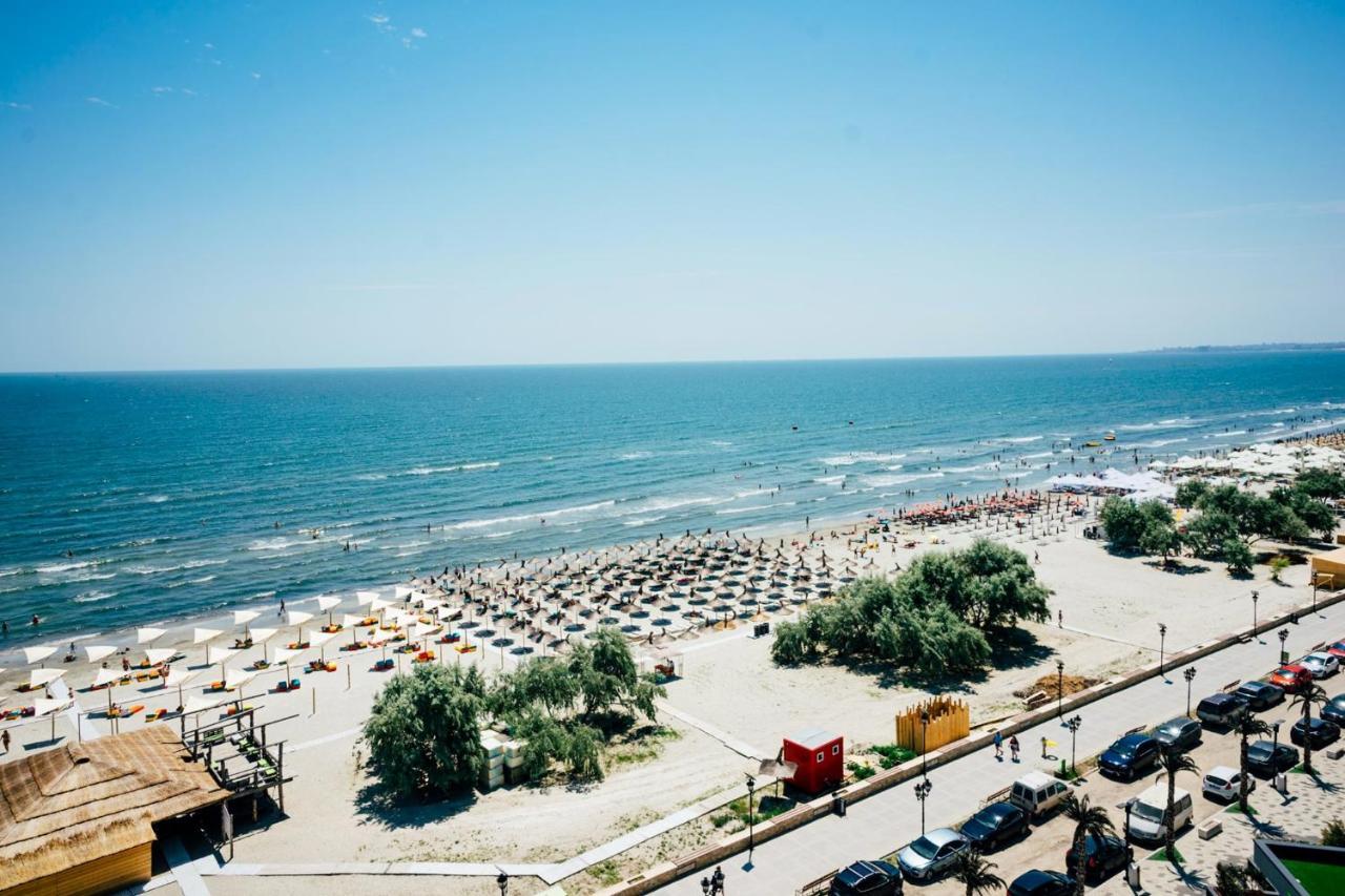 Excentric Apartament & Sea View By Alezzi Năvodari Exterior foto