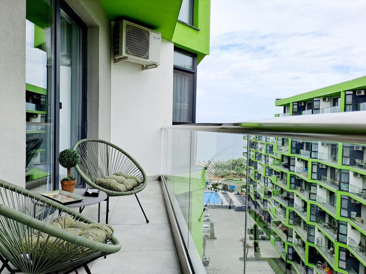 Excentric Apartament & Sea View By Alezzi Năvodari Exterior foto